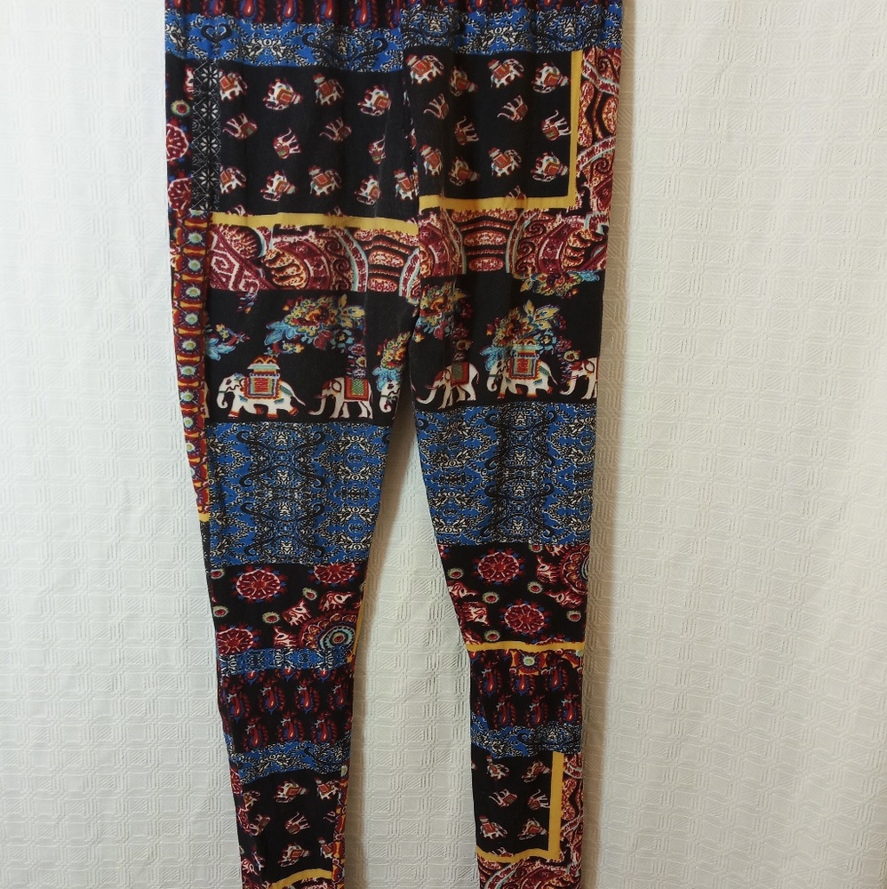 Elephant spandex leggings